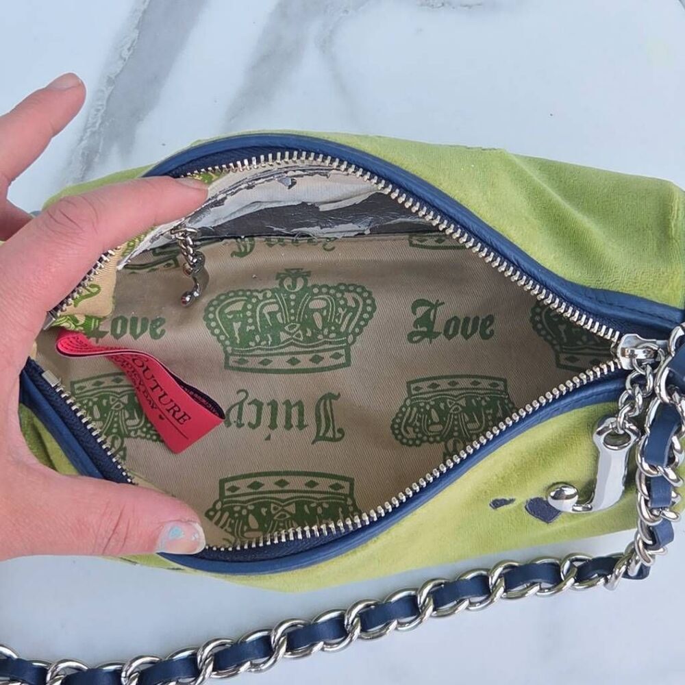 Juicy Couture Y2K "Juicy" Green Fluffy Terry Cloth Barrell Vintage Shoulder Bag - Picture 9 of 11